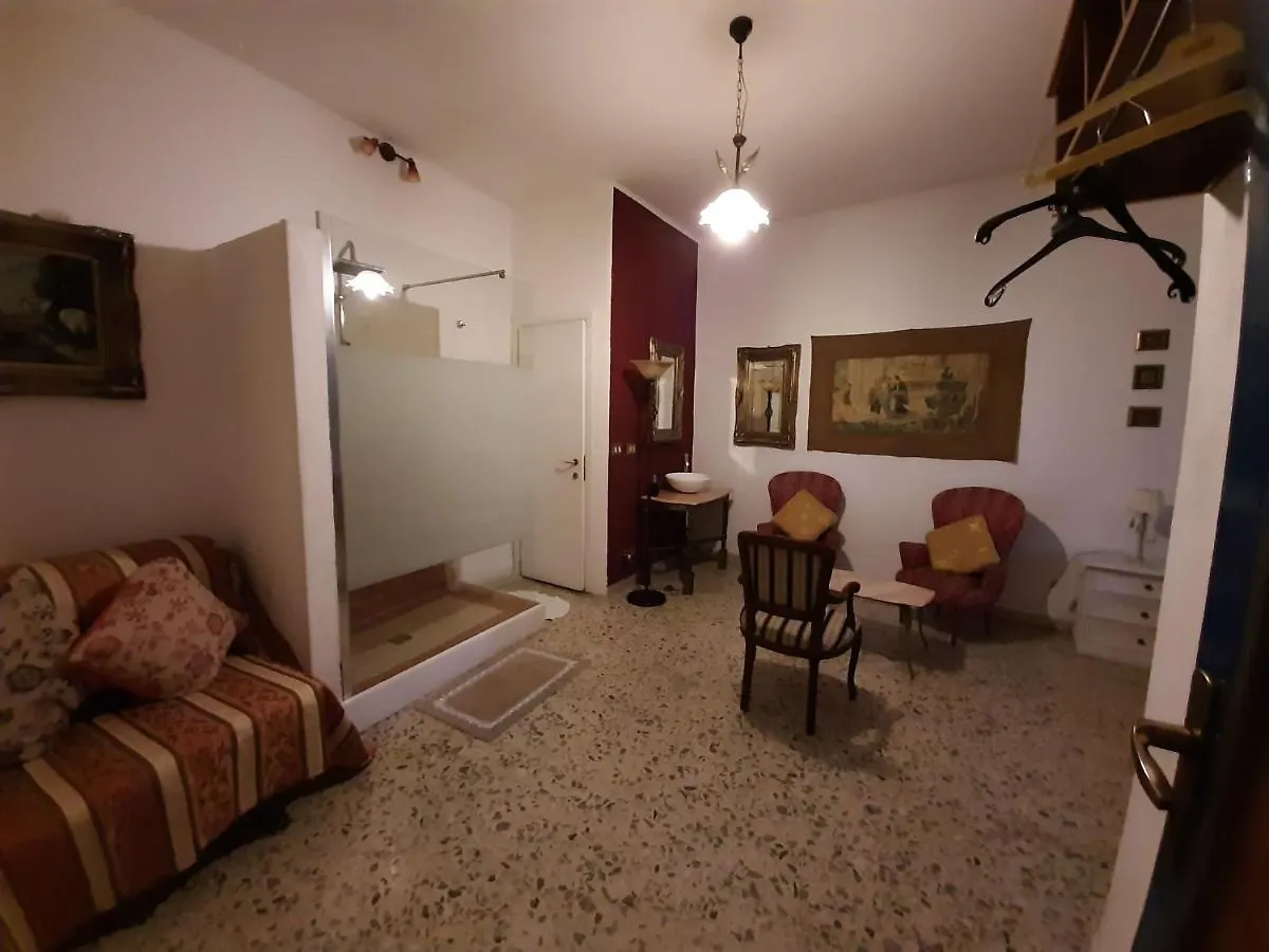 Tranquil Holiday Home In Taormina Near Isola Bella Sea