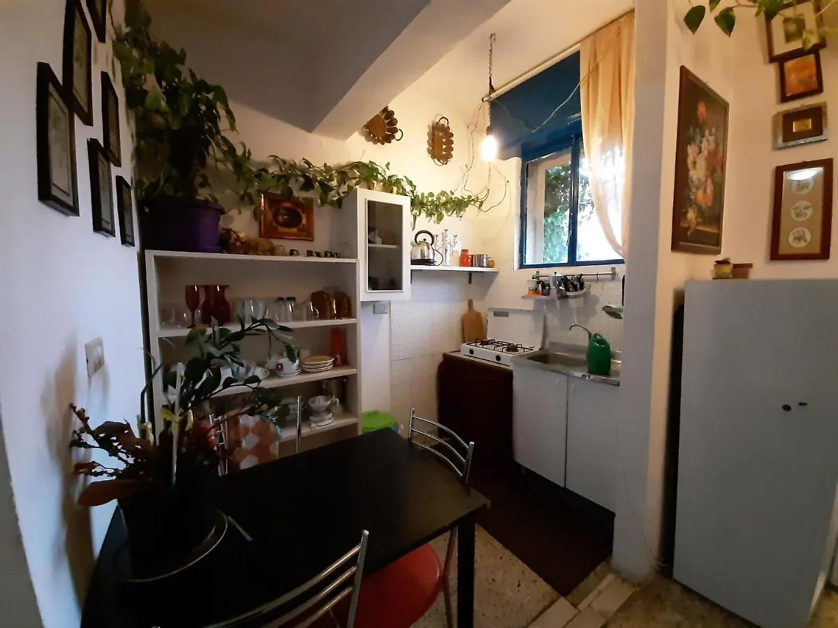 Tranquil Holiday Home In Taormina Near Isola Bella Sea Italia